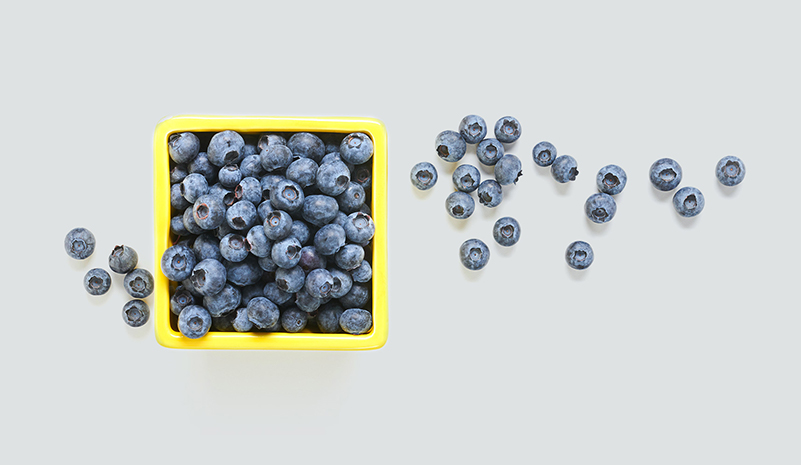 bowl of blueberries