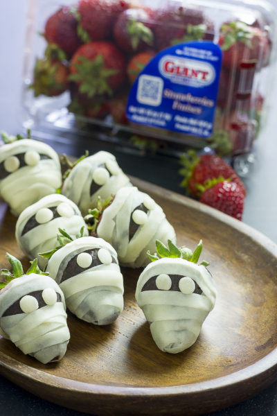 Scary Berry Mummies