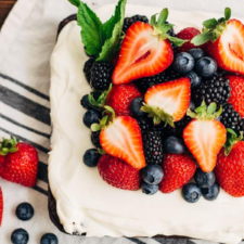 Easy Berry Brownie Cake